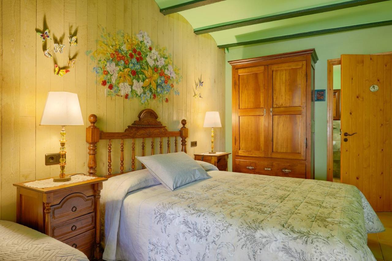 Casa Rural Can Coll Garriguella Ngoại thất bức ảnh