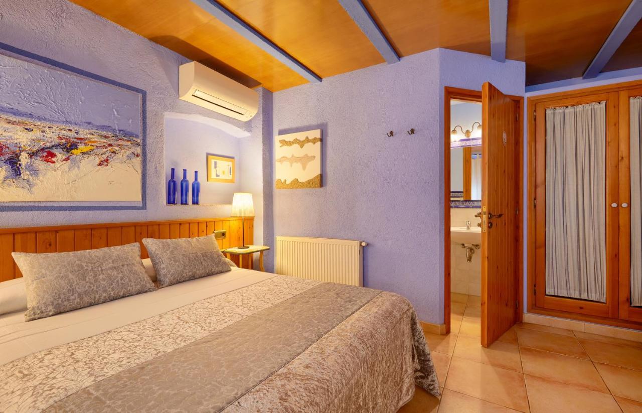 Casa Rural Can Coll Garriguella Ngoại thất bức ảnh