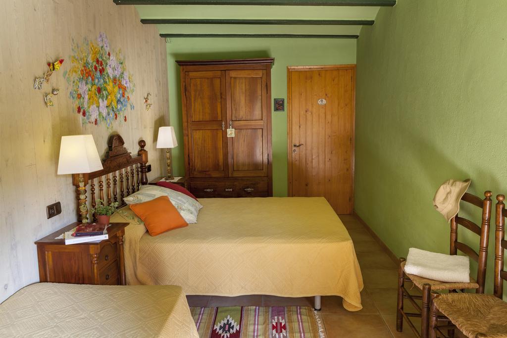Casa Rural Can Coll Garriguella Ngoại thất bức ảnh