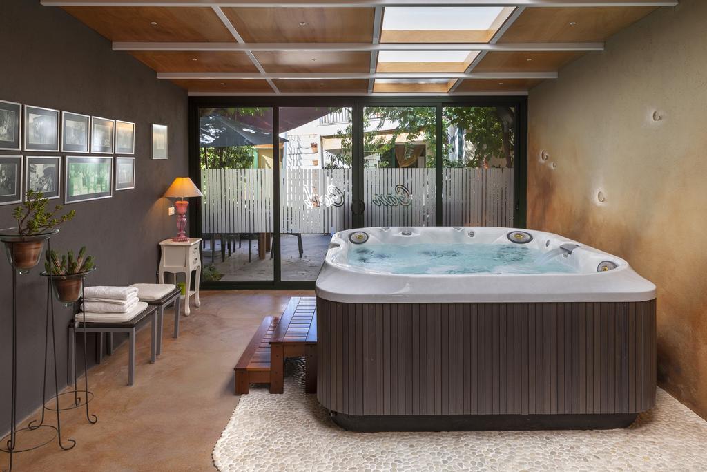Casa Rural Can Coll Garriguella Ngoại thất bức ảnh