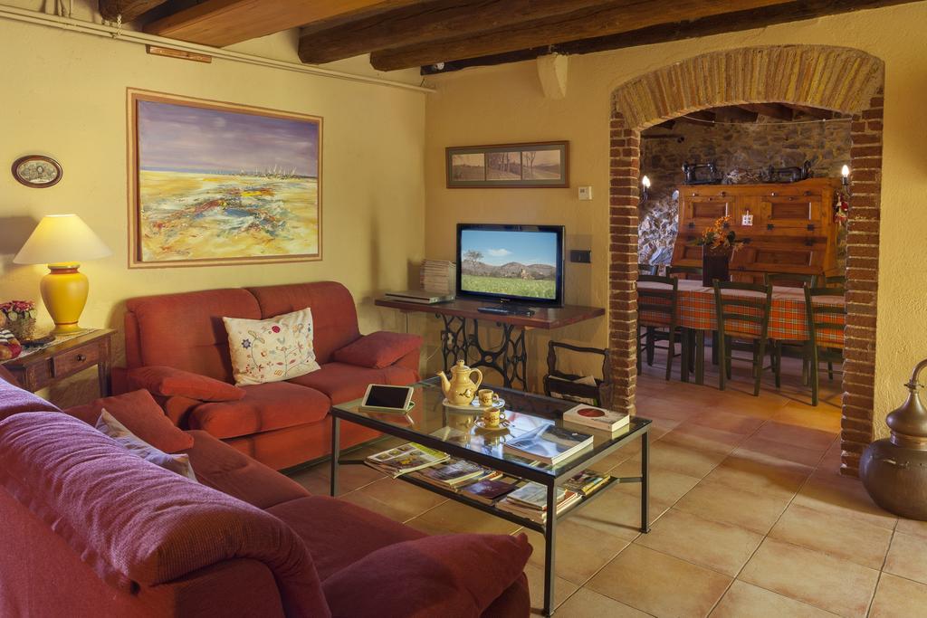 Casa Rural Can Coll Garriguella Ngoại thất bức ảnh