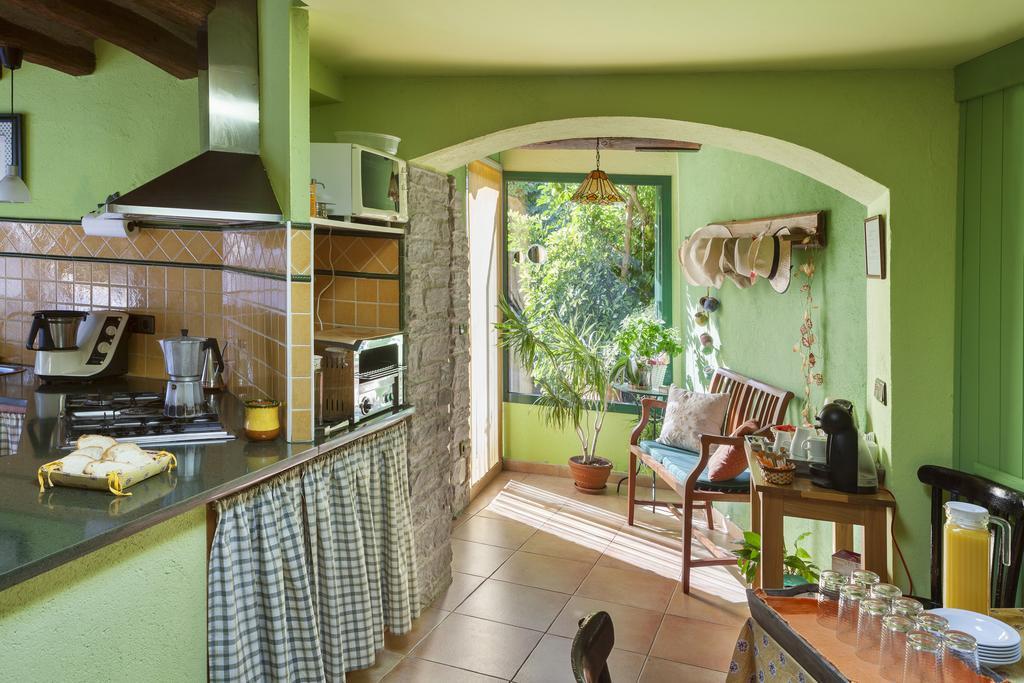 Casa Rural Can Coll Garriguella Ngoại thất bức ảnh
